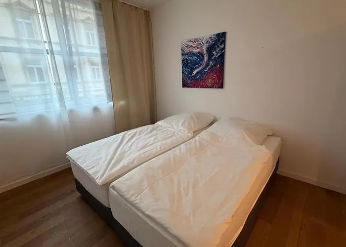 Ento Hotelwestend Otel 5*