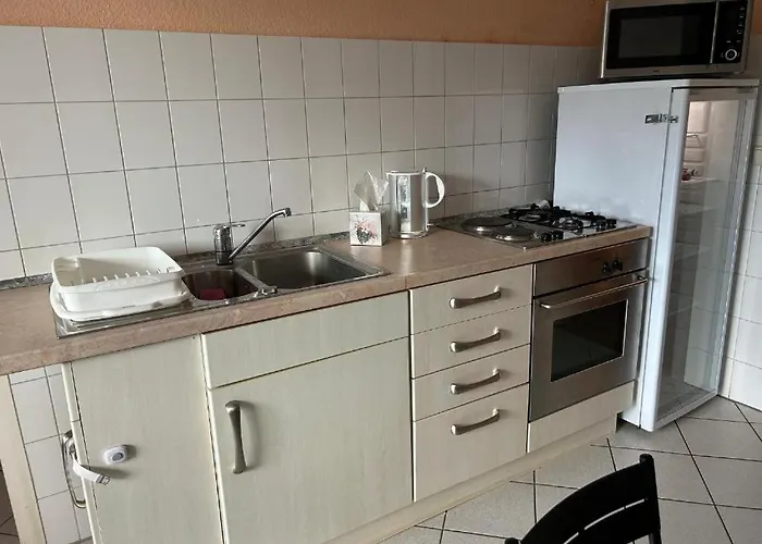 Ento Hotelwestend 5*